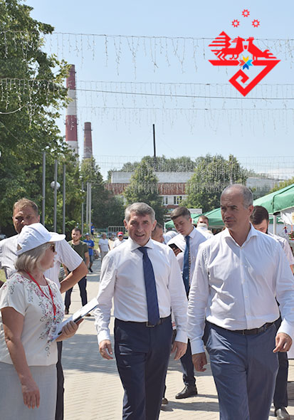 ЦЕНТР НАРОДНОГО ТВОРЧЕСТВА │Глава Чувашии посетил «Русь мастеровую»