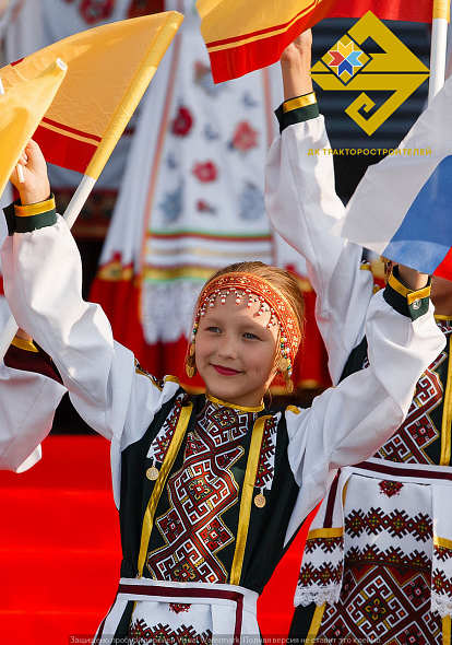 ДК ТРАКТОРОСТРОИТЕЛЕЙ | Итоги Всероссийского фестиваля художественного творчества «Звезды народного искусства. Дети»