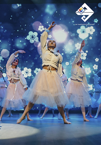 ДК ТРАКТОРОСТРОИТЕЛЕЙ | Состоялся праздничный концерт, посвящённый Дню матери