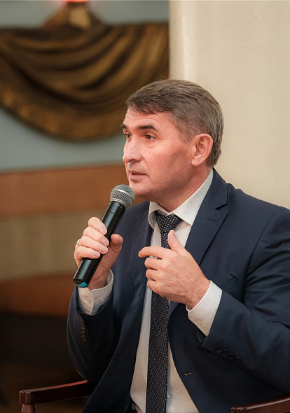 ДОМ ДРУЖБЫ НАРОДОВ Комментарий руководителя Юрия Токмакова к Указу Главы Чувашии «О господдержке культуры и науки в Чувашской Республике»