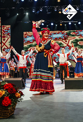 ДК ТРАКТОРОСТРОИТЕЛЕЙ | Академический хор русской песни Телерадиоцентра «Орфей» выступил в ДК тракторостроителей