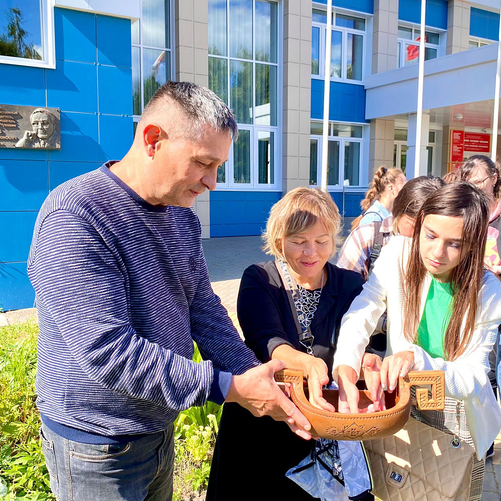 педагоги 1 музыкальная школа белгород коржова. школа жители. школа жители. политехнический колледж керчь сейчас. абый школа.