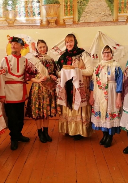  Театрализовано - фольклорное представление «Здравствуй, Масленица» в Новошимкуском СДК