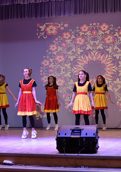   10 марта  в Центре развития культуры прошел третий фестивальный день художественной самодеятельности, посвященный Году педагога и наставника в России и Году счастливого детства в Чувашии.  