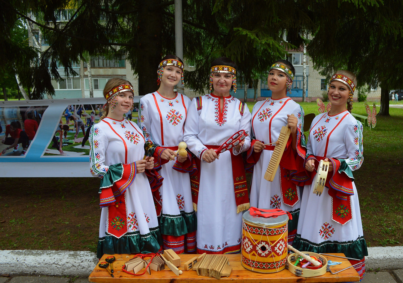 ЦЕНТР НАРОДНОГО ТВОРЧЕСТВА | Единый день фольклора в поселке Новые Лапсары