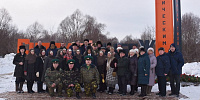 В Шумерлинском районе состоялся торжественный митинг, по случаю открытия памятной Стеллы посвященной трудовой доблести строителей Сурского и Казанского оборонительных рубежей 