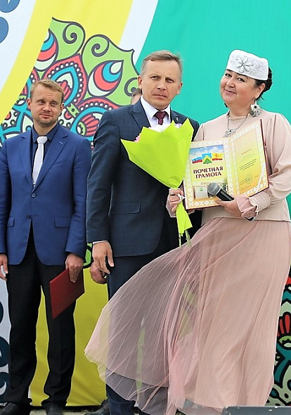 ДОМ ДРУЖБЫ НАРОДОВ Сабантуй - общерайонный праздник дружбы народов